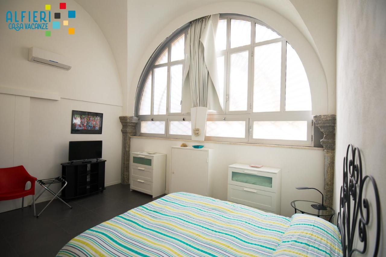 Casa Vacanze Alfieri Napoli Ngoại thất bức ảnh