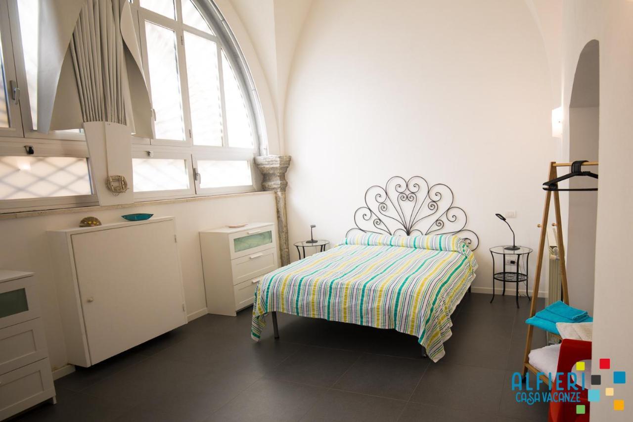 Casa Vacanze Alfieri Napoli Ngoại thất bức ảnh